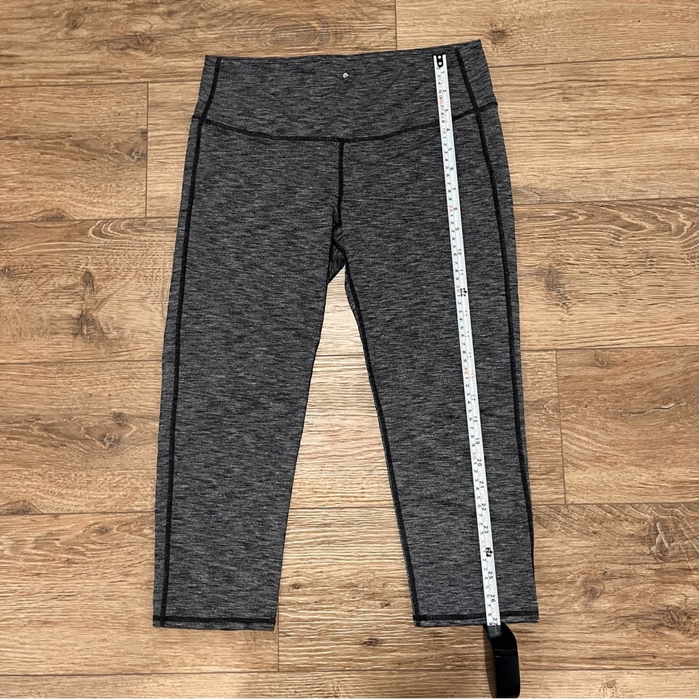 Athleta Chaturanga Capri Leggings Heathered Gray - Picture 7 of 12